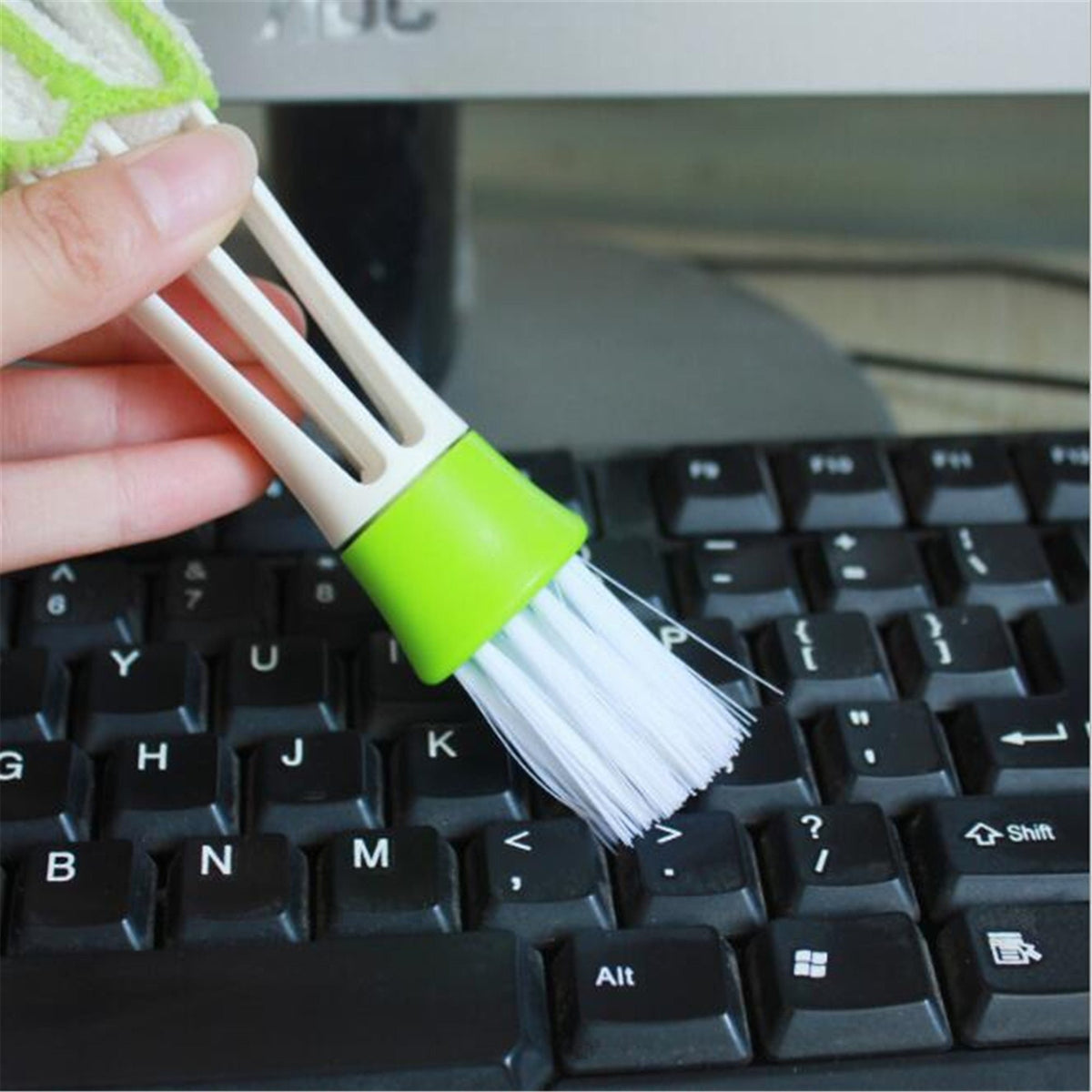 Portable Double Ended Car Air Conditioner Vent Slit Cleaner Brush For Land Rover LR4 LR2 Range Rover Evoque