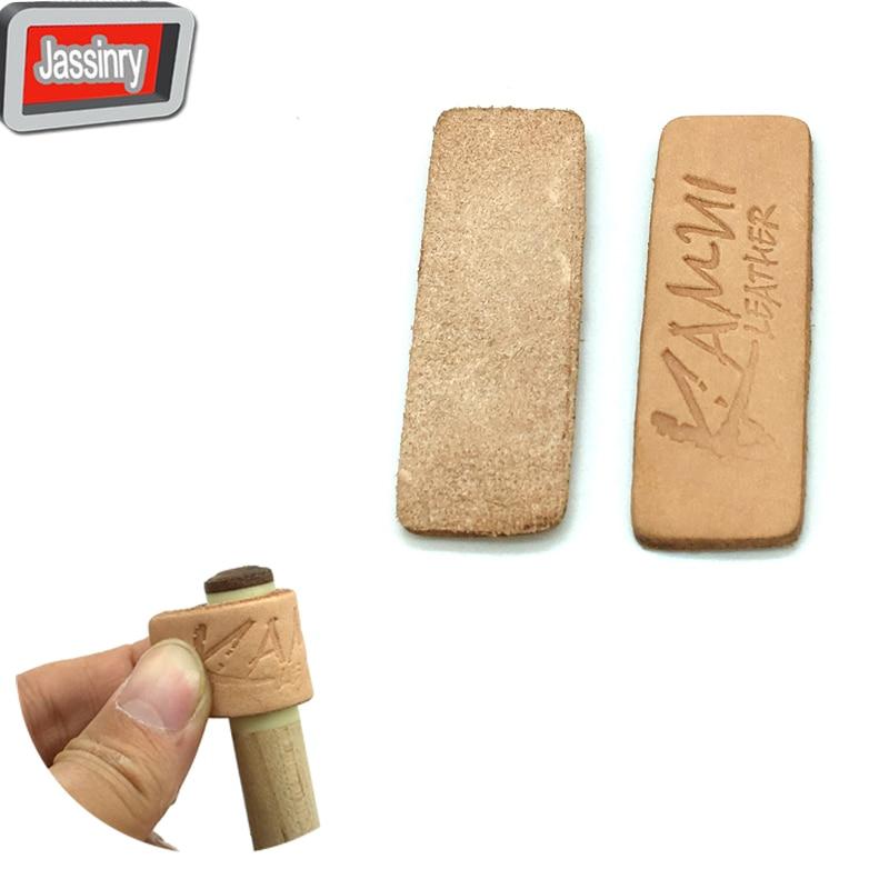 Free shipping 1pcs Pool Cue Care Cleaner Billiards Cue shaft Polisher Snooker Cue Shaft Cleaning Cloth Billiard Accessories